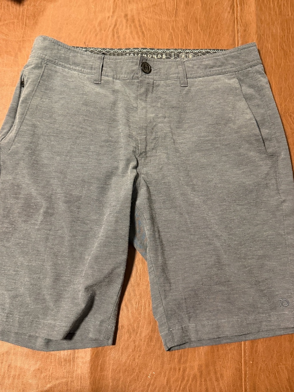 7 Diamonds Men's Heather Gray Flat Front Shorts 32